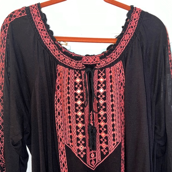 INC Black Embroidered Boho/Peasant Top Sz 1X - Picture 4 of 8